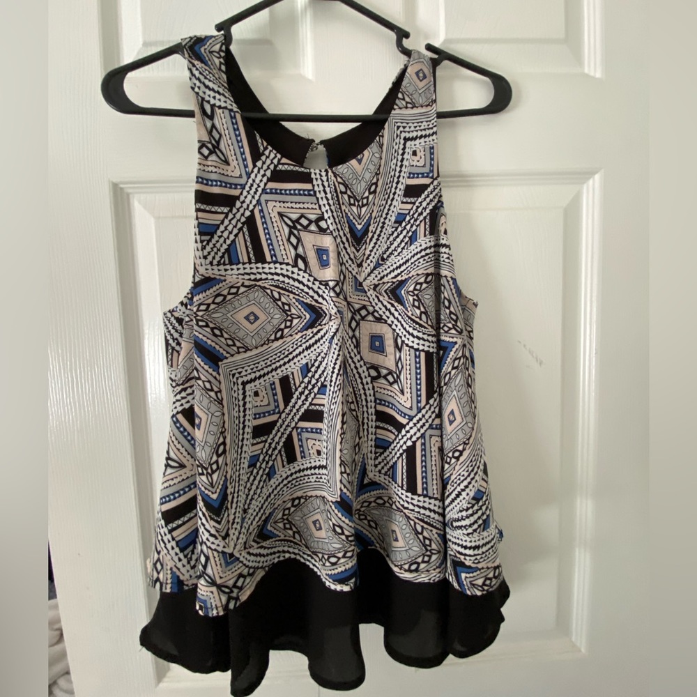Women’s sleeveless top